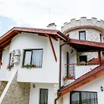 Guest house слънчев рай Marchevo