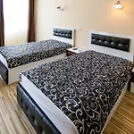 слънчев рай Guest house Marchevo