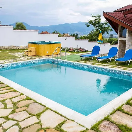 слънчев рай Guest house 4*