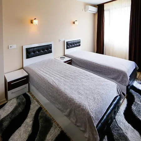 слънчев рай Guest house 4*
