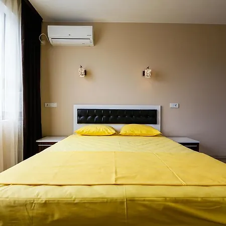 слънчев рай Guest house 4*