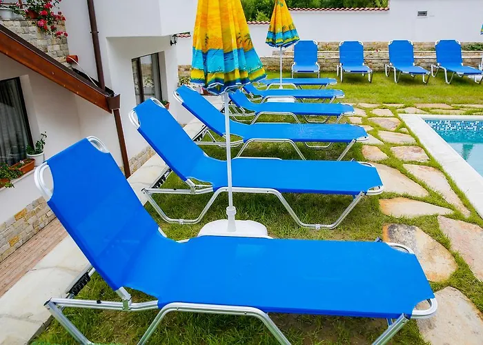 слънчев рай Guest house Marchevo