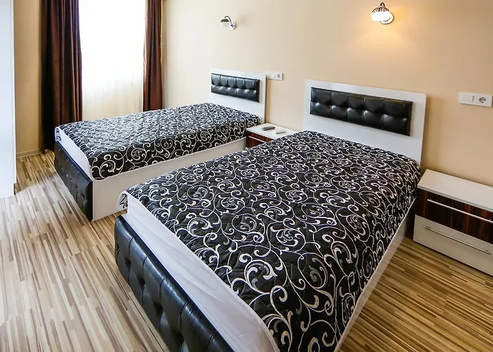 слънчев рай Guest house Marchevo