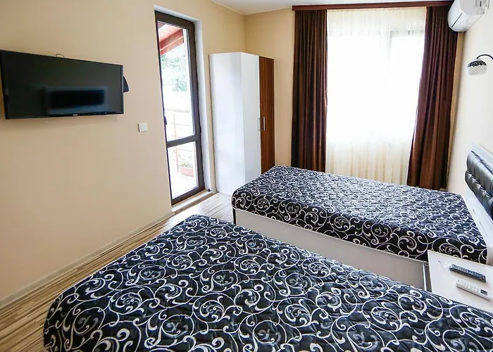 Guest house слънчев рай 4*